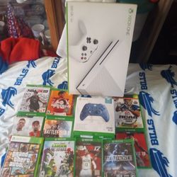 XBOX 500GB/GO LIGHTLY Used 