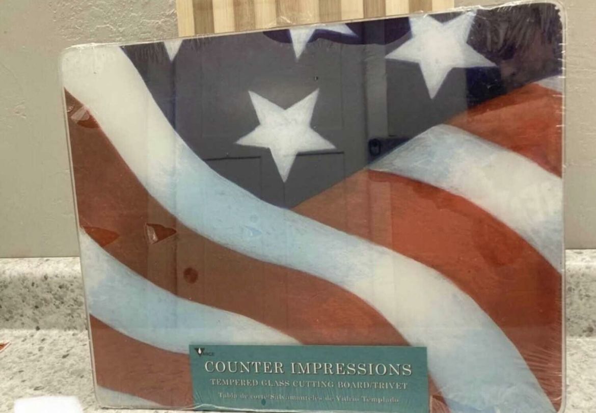 American Cutting Board (new)