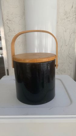 Vintage ice bucket with wooden lid and handle