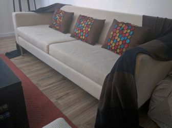 Delta grey sofa for 650