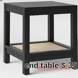  Brand New Side Tables // Promotion 2 Pk For $ 60