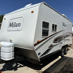 18Ft Travel trailer 