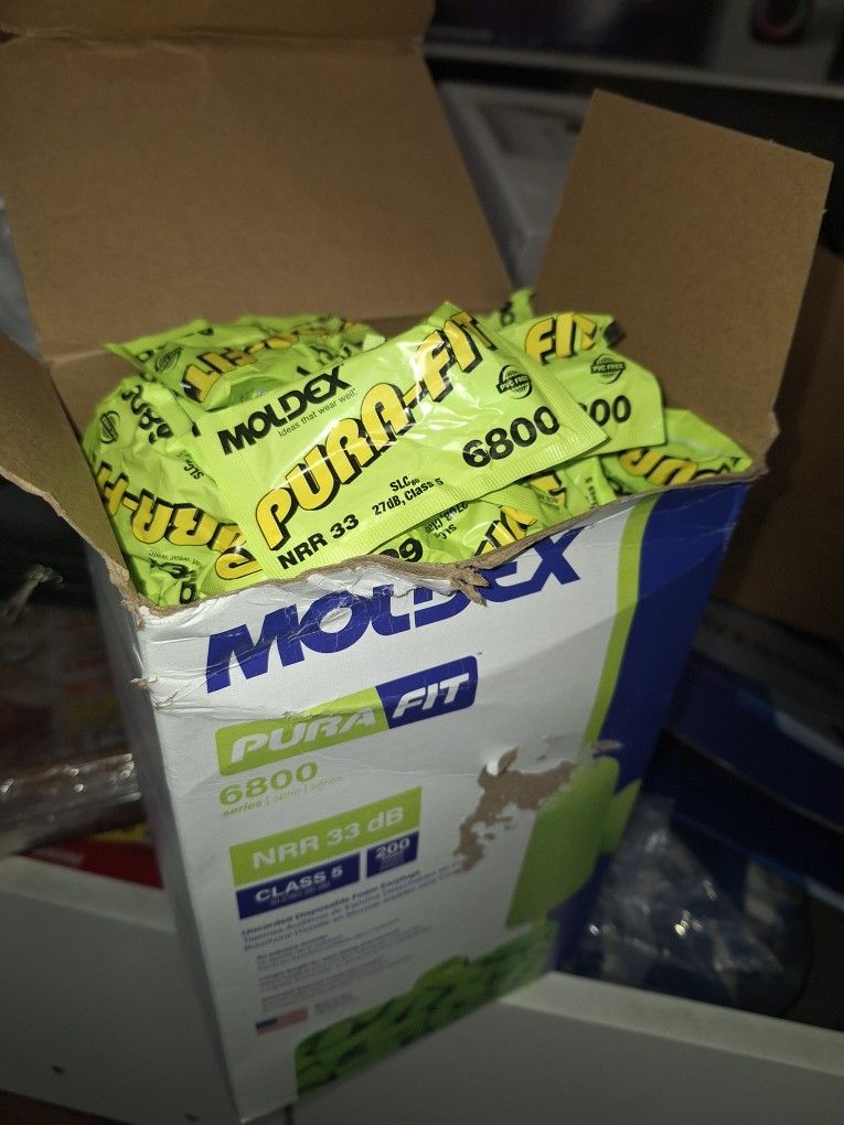 200 Pairs Premium Ear Plugs Packs