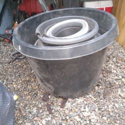 Multiple Planter Pots