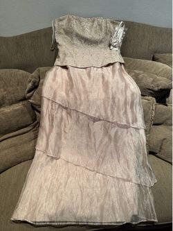 New David’s bridal dress