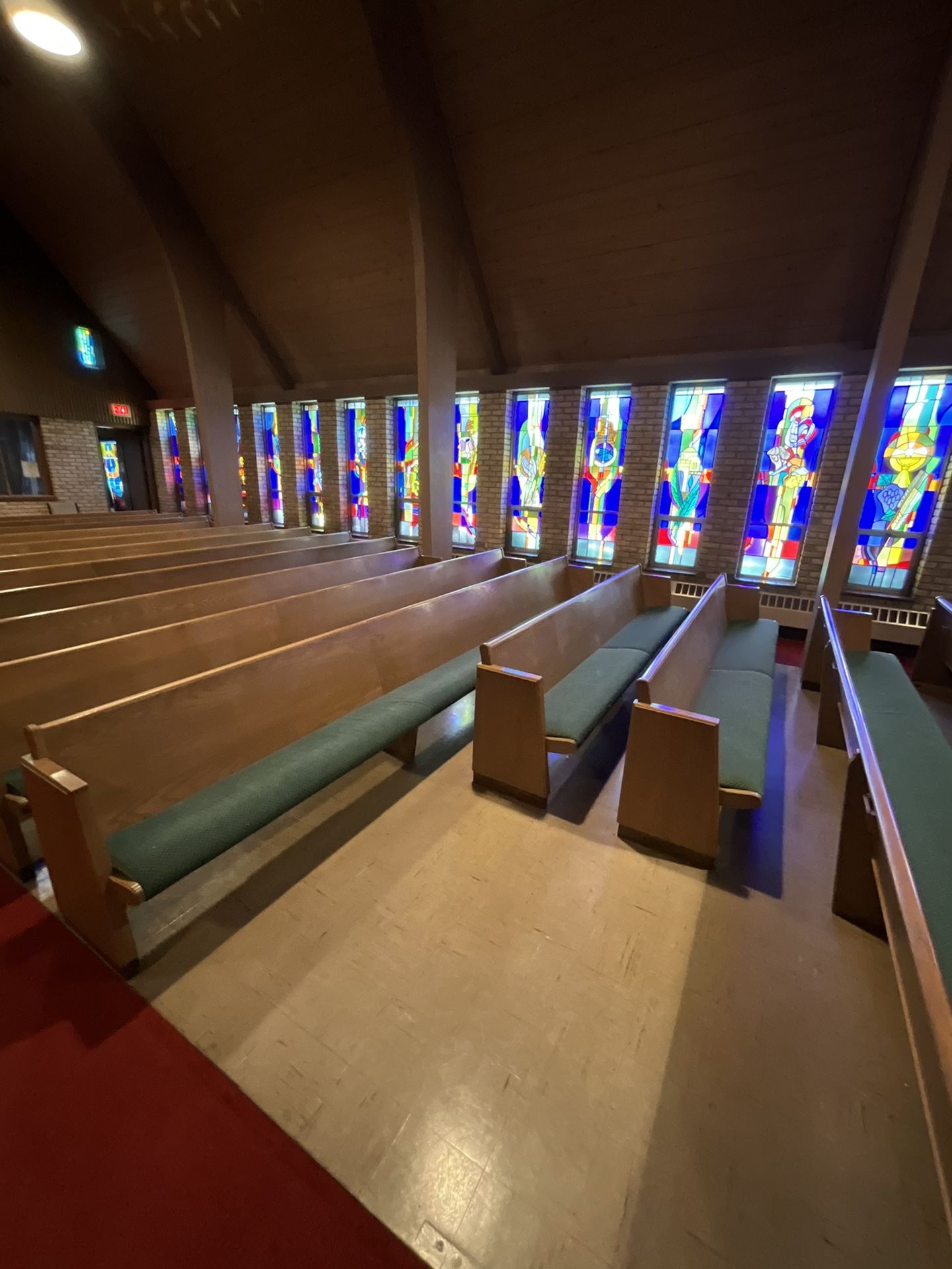 35 pews (11, 12, 14, & 16 Feet)