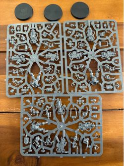 Warhammer 40K Leagues of votann brokhyr thunderkyn new on sprue NOS