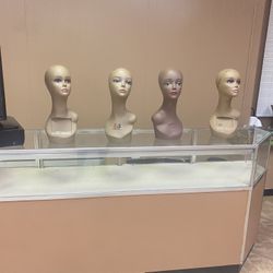 Mannequin Heads 