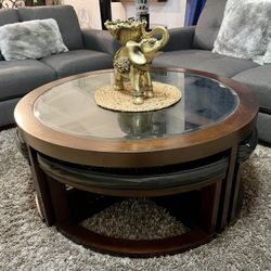 Coffee Table With 4 Leather Stool 