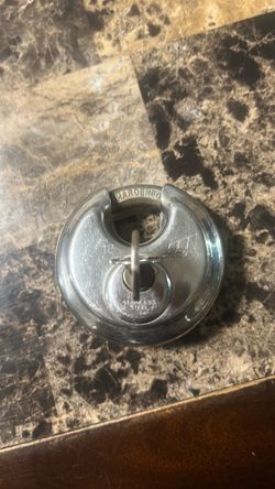 Minico stainless steel disc/shrouded padlock