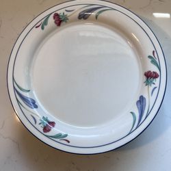Vintage Poppies On Blue by Lenox 7 Salad Plate Chinastone Red Flowers & Blue Leaves 