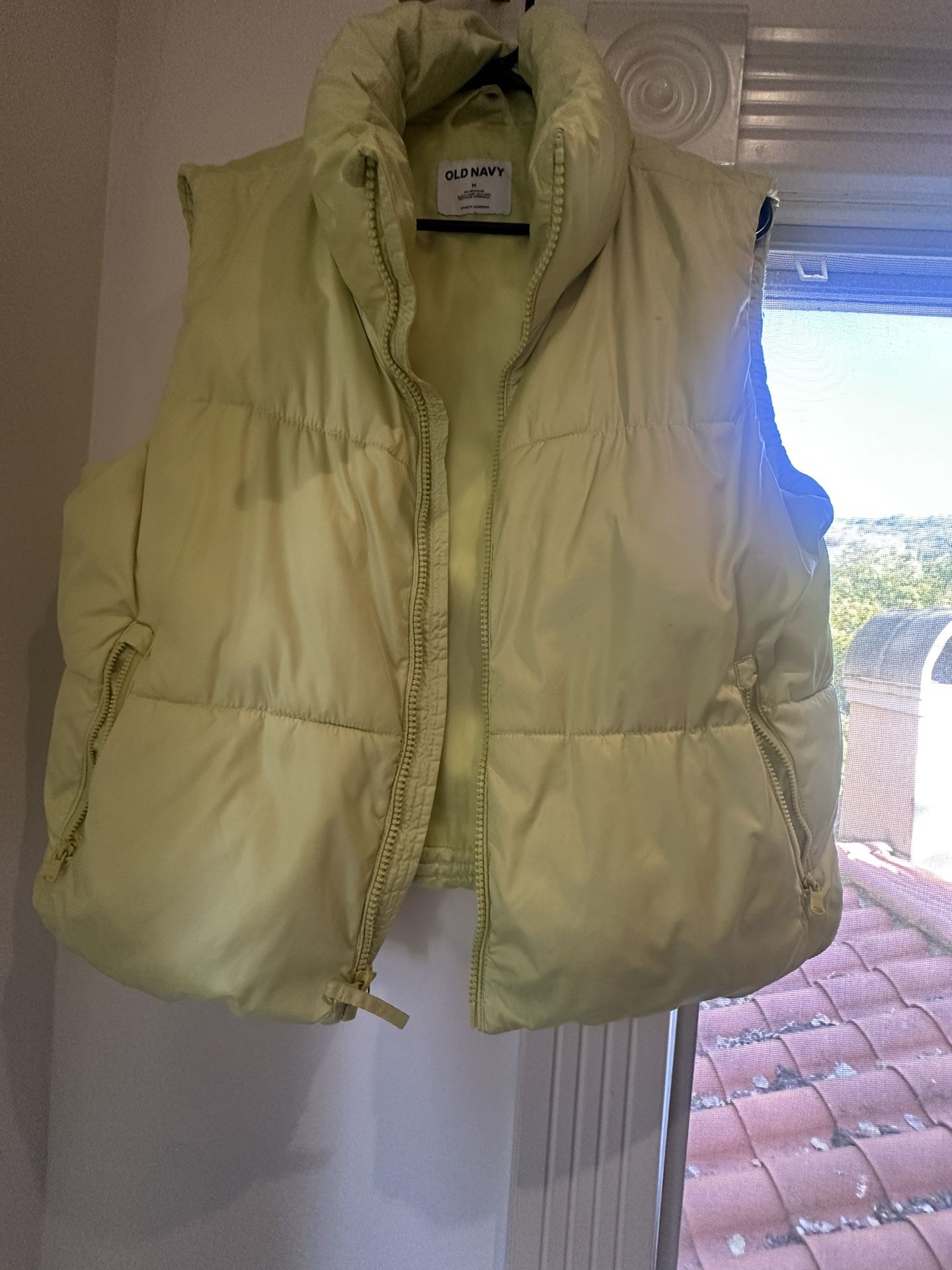 Vest Size medium 