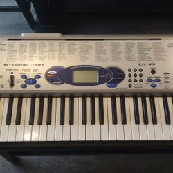 Casio LK-44 Keyboard 