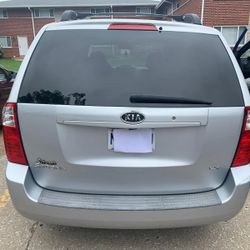 2008 KIA Sedona