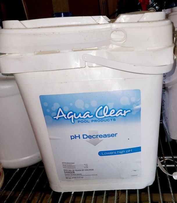 Aqua Clear 20 lb Pail PH Decreaser for Swimming Pools
