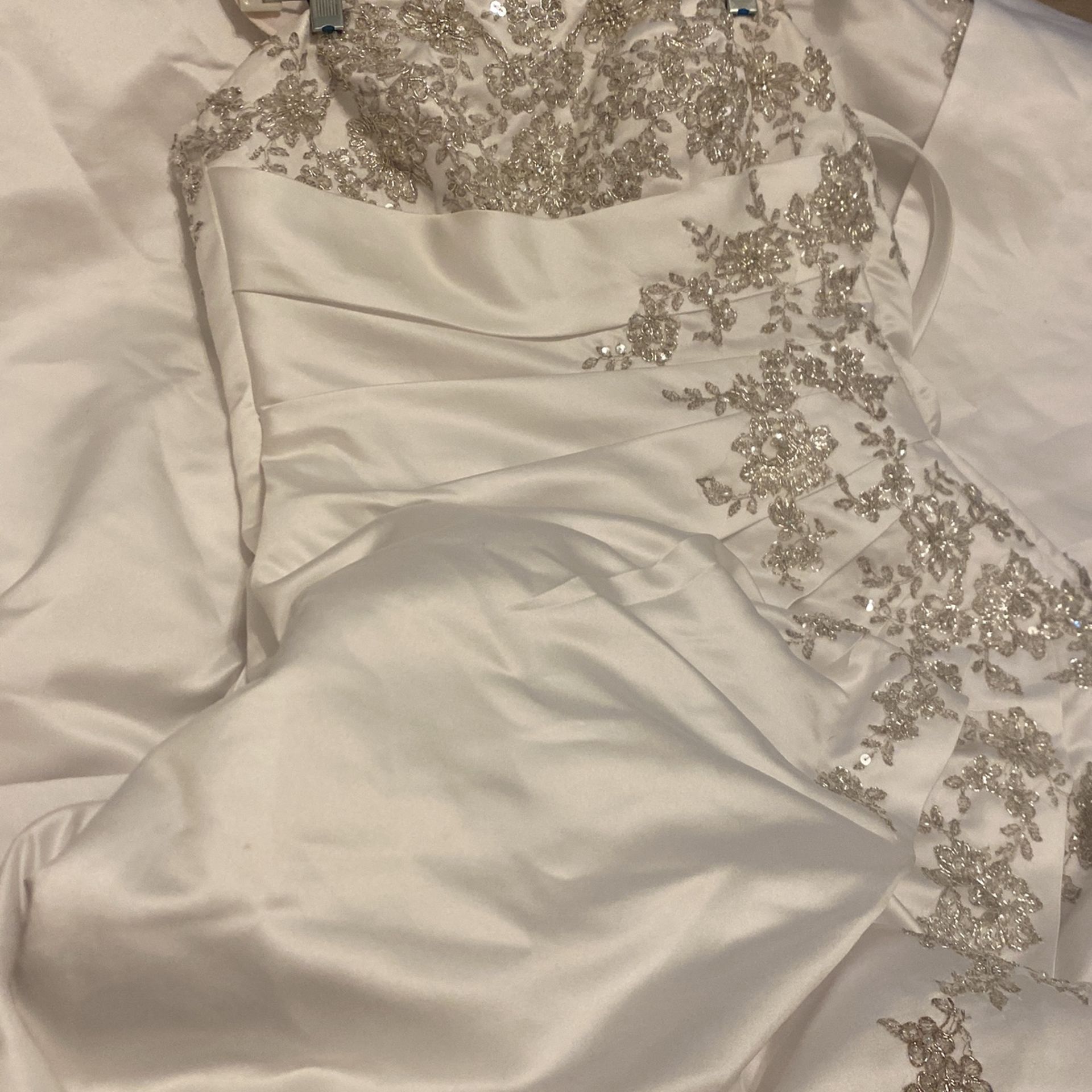 David’s bridal wedding dress