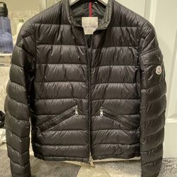 Moncler Puffer Jacket Agay Giubboot