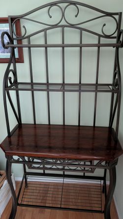 Bar /Baker's Rack