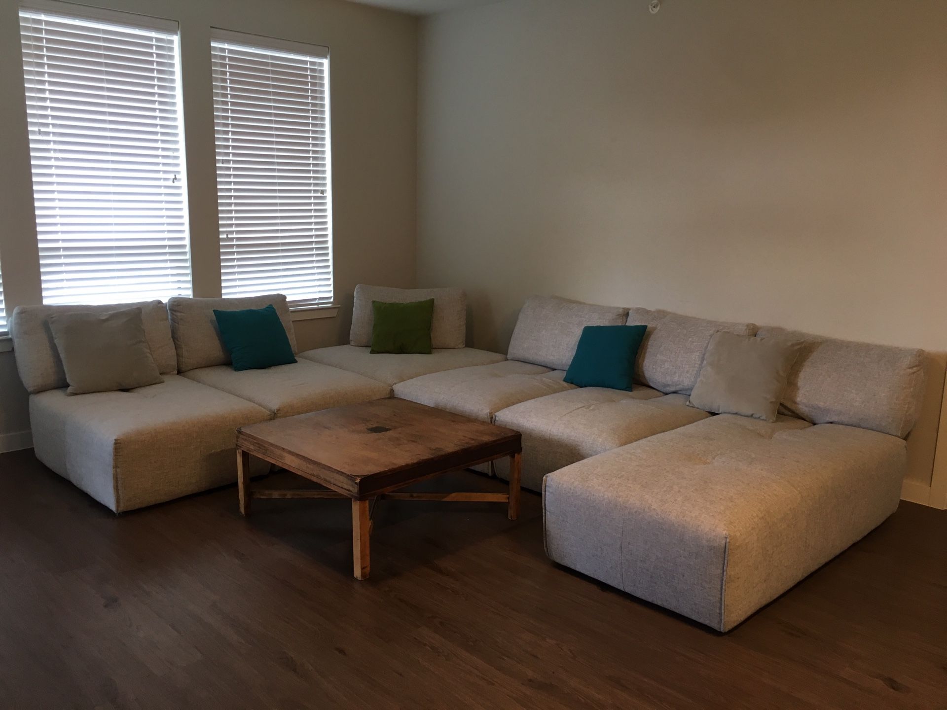 Laney Park Sectional Couches for Sale in San Antonio, TX OfferUp