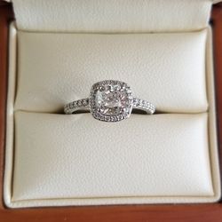 1.02 Carat Diamond Engagement Ring