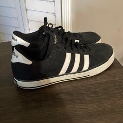 Adidas Men’s Size 11.5 Black/White