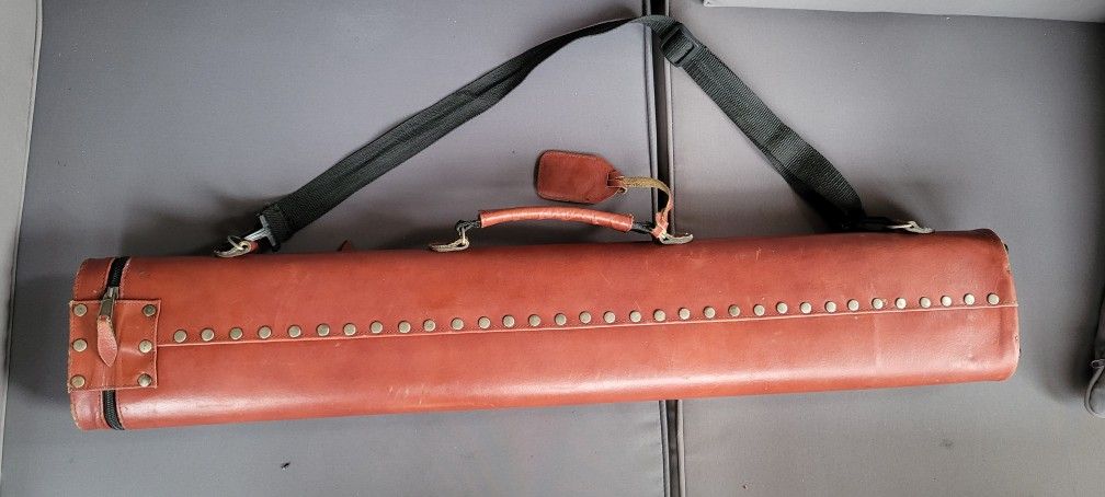 Vtg Bentley Pool 2X4 Cue Case Fully Functional for Sale in Oakland
