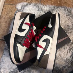 Jordan 1 Mocha Low