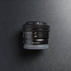 Sony FE 40mm f2.5 G Lens