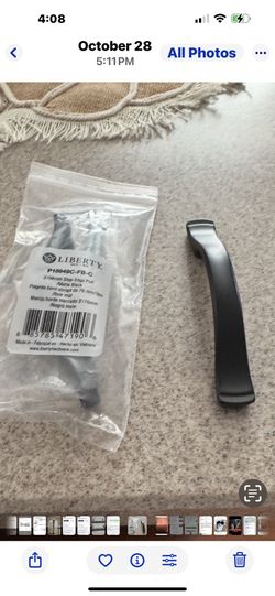 Cabinets Hardware/3’—black/35 new In Bag!