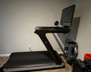 2019 Peloton Tread+ | Quality Item, About 70 Rides - Northville, MI