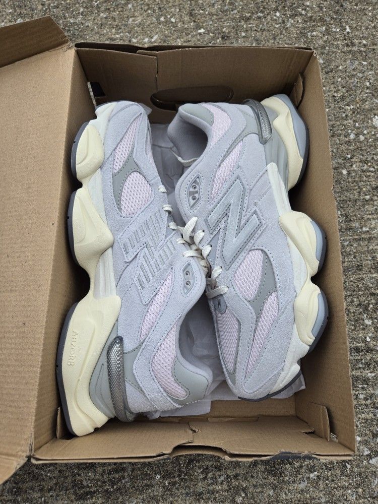 Brand New. New Balances 9060. Sizes: 4 4.5 5 5.5 6 6.5 7 7.5 8 8.5 9 9.5 (Pick Up Only)