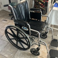 Wheelchair- Drive Medical 18” Seat Width Wheelchair with Footrests