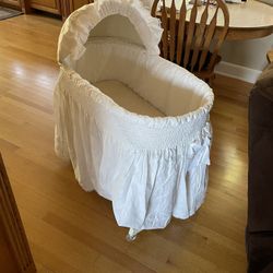 Antique Baby Crib 