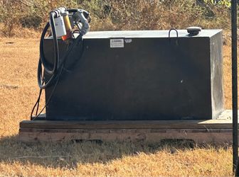 100 gallon Steel Fuel Transfer Tank with Pump