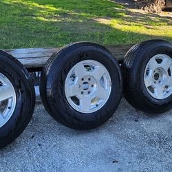 Michelin LTX 245/75/17