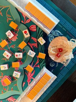 Mahjong tile set (American)