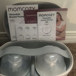 Momcozy Breast Pump And Accessories 