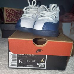 Baby Jordan 12 Size 5C 