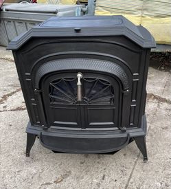 Wood Stove Vermont Castings Resolute