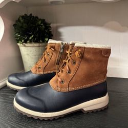 Sperry womens MARITIME REPEL SNOW BOOTS WITH THINSULATE 