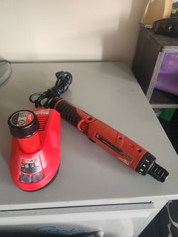 Milwaukee M4 Cordless Screwdriver with Charger