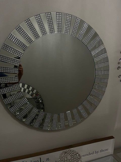 Beautiful Round Mirror Brand New