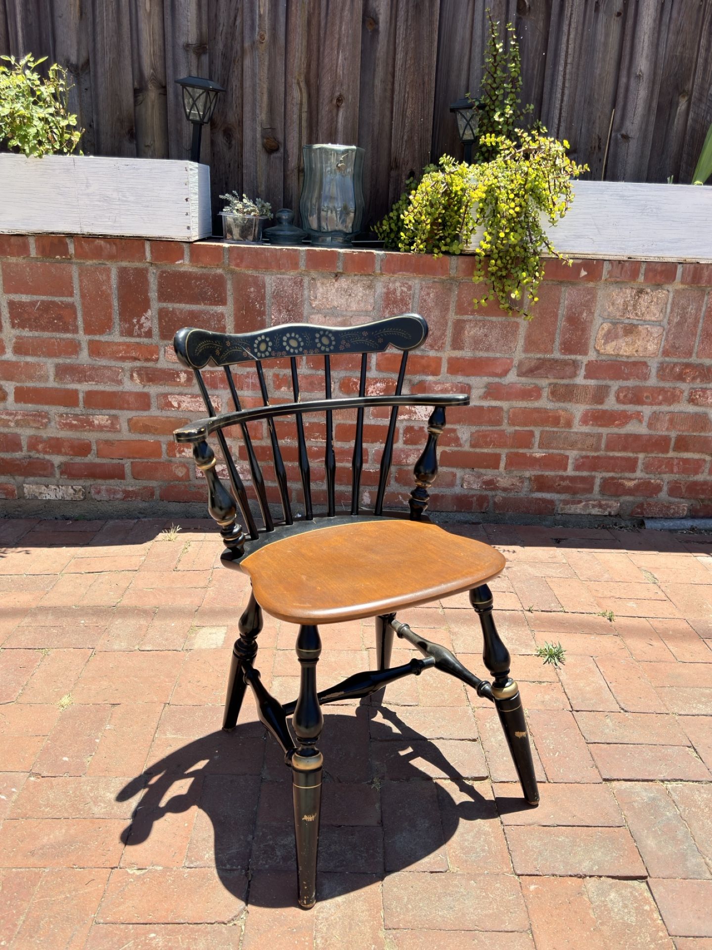 Ethan Allen Antique Maple Chair / Set Of 4