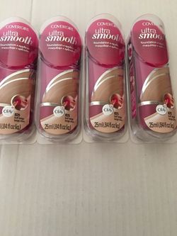 Covergirl Ultra Smooth Foundation & Applicator