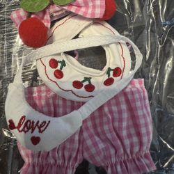 Labubu Cherry Outfit 