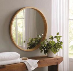 Wooden circle mirror