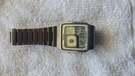 SEIKO digital james bond watch