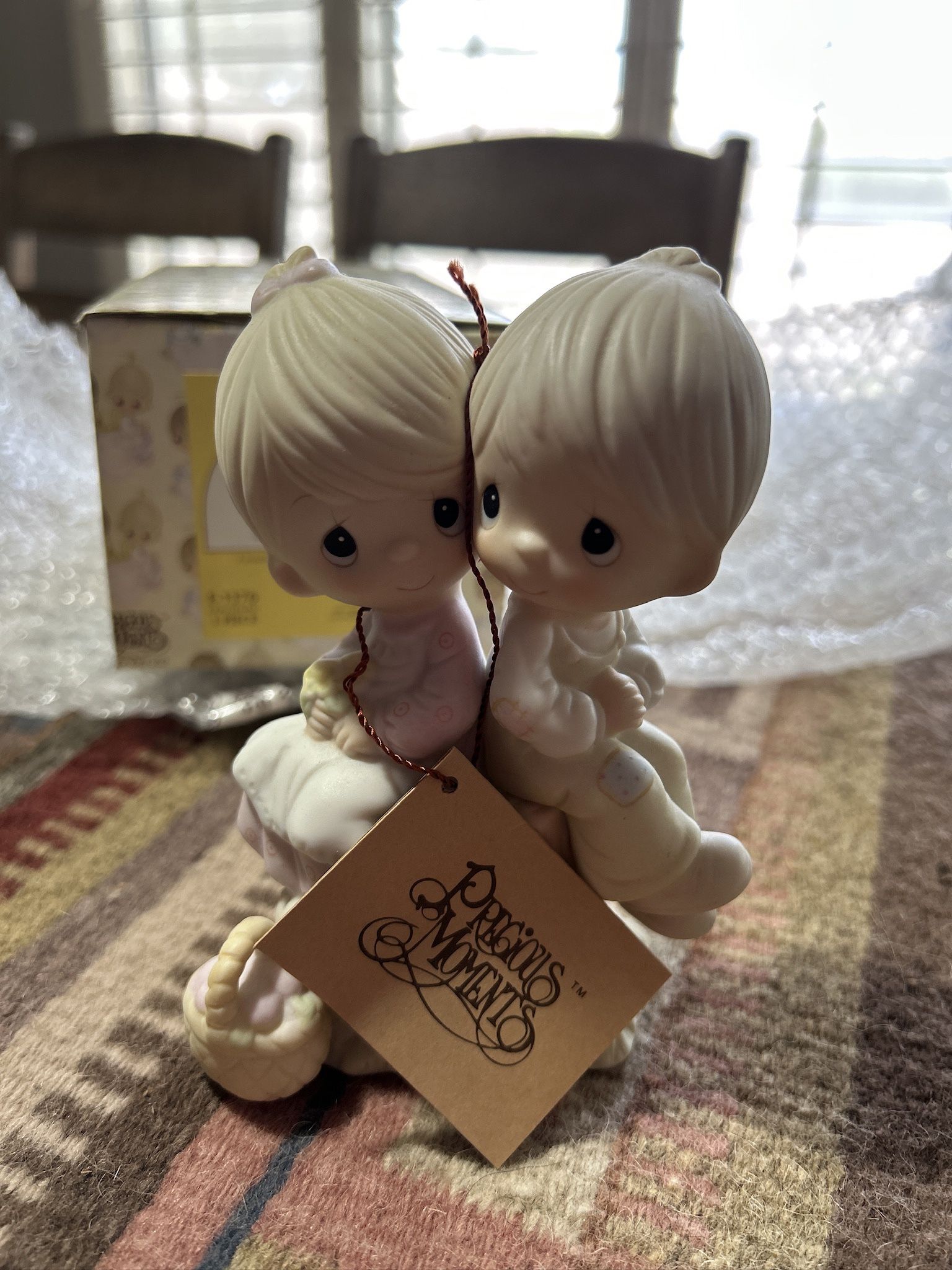 👼Precious Moments Love One Another 💕- NEW in Box