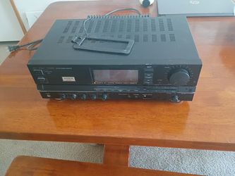 Vintage Fisher RS-914 Stereo Receiver Amplifier 120W RMS - Phono Input 5-Band EQ