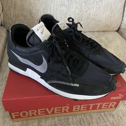 Nike Running Shoes ( Size 8)